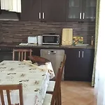Sani Village Vila *