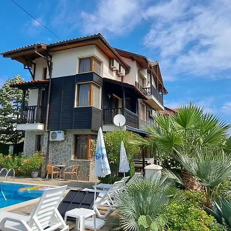 Βίλα Sani Village Σωζόπολη